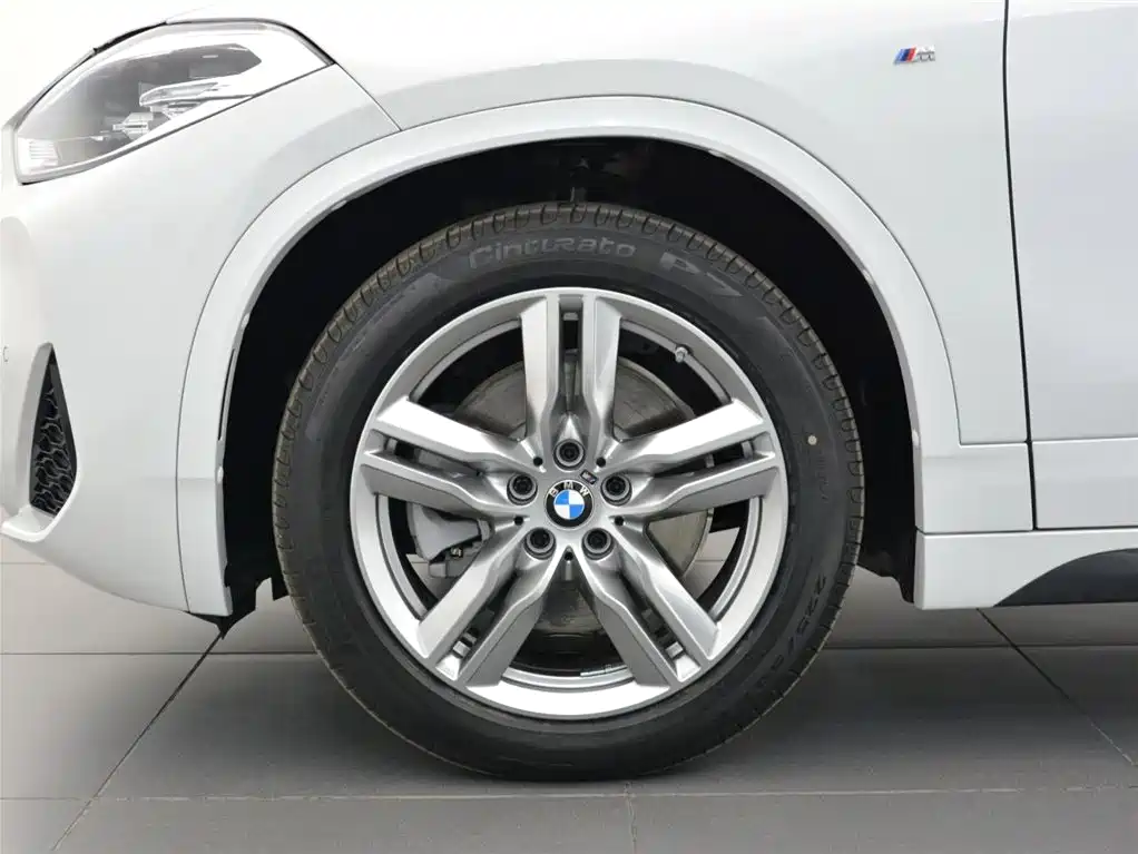 BMW X2 2023 sDrive25i M Sport