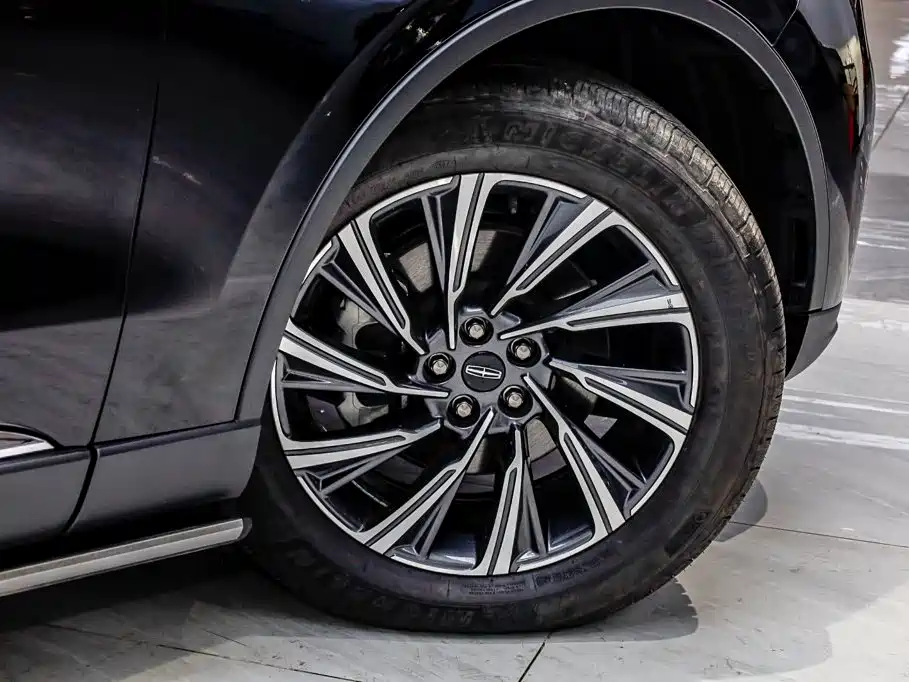 Lincoln Aviator — миниатюра 23