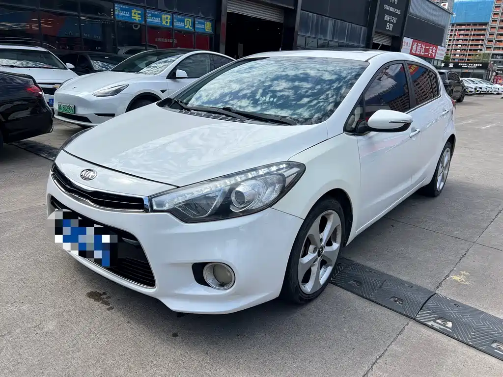 Kia K3S 2014