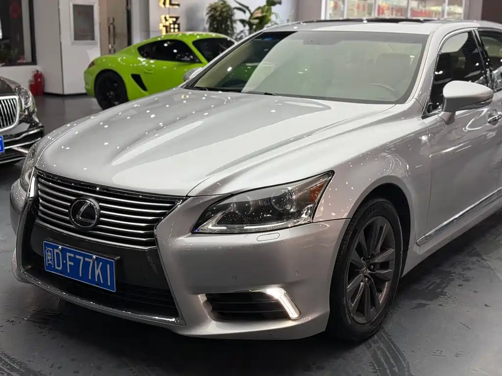Lexus LS 2013 460L Luxury