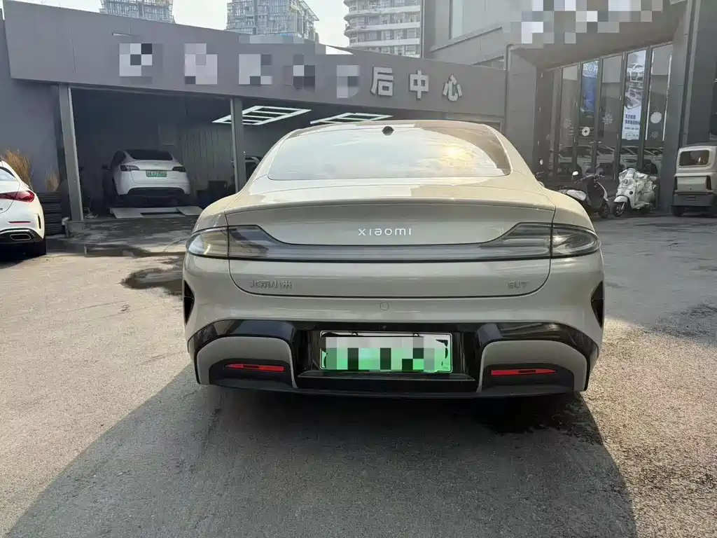 Xiaomi SU7