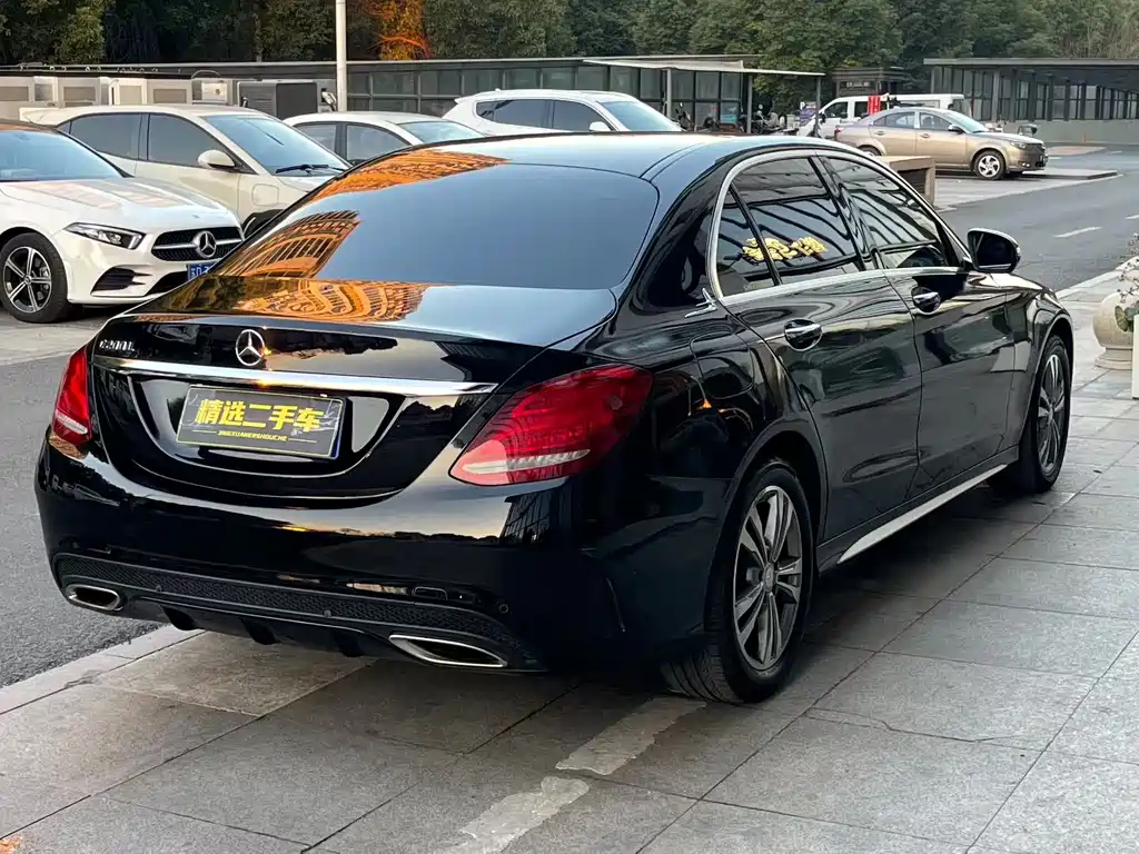MERCEDES-BENZ C CLASS