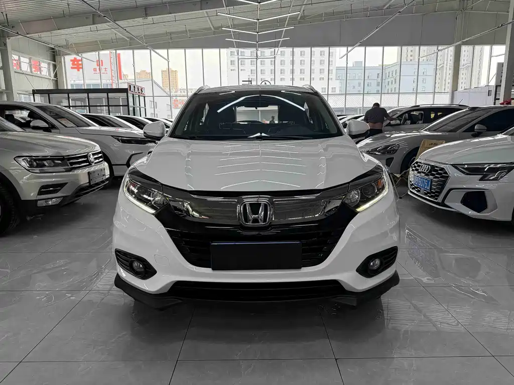 Honda Vezel 2022 1.5L CVT Elite Smart