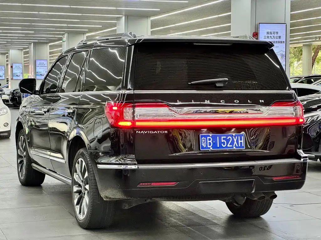 Lincoln Navigator 3.5T Premium Shine Edition China VI, фото 13