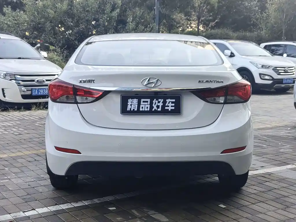 Hyundai Elantra Langdong — миниатюра 5