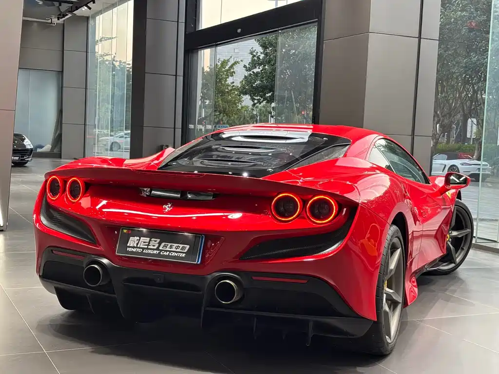 Ferrari F8 — фотографии объявления, Фото 4