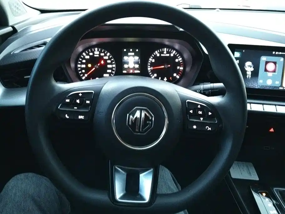 MG MG5 — миниатюра 15