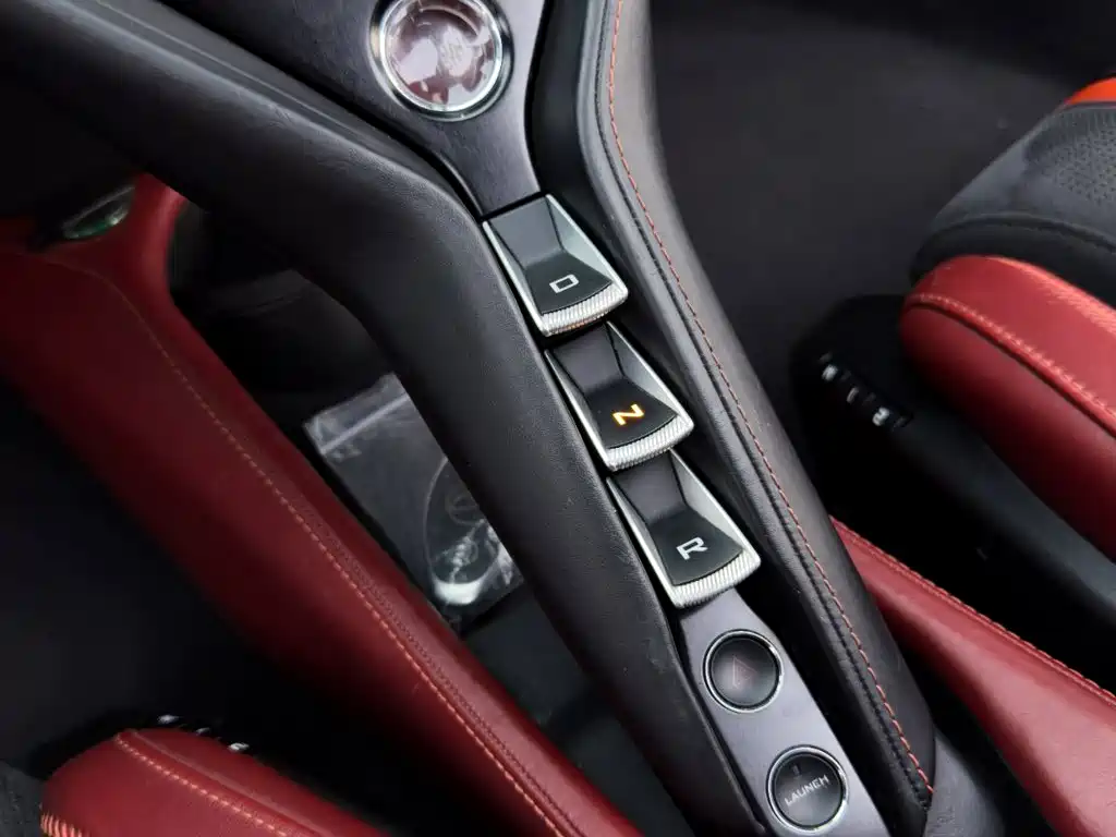 McLaren 720S — миниатюра 28