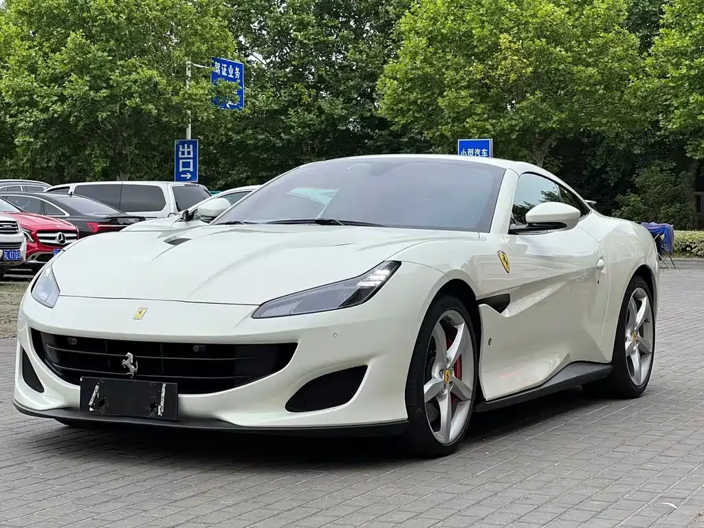 Ferrari Portofino 2019