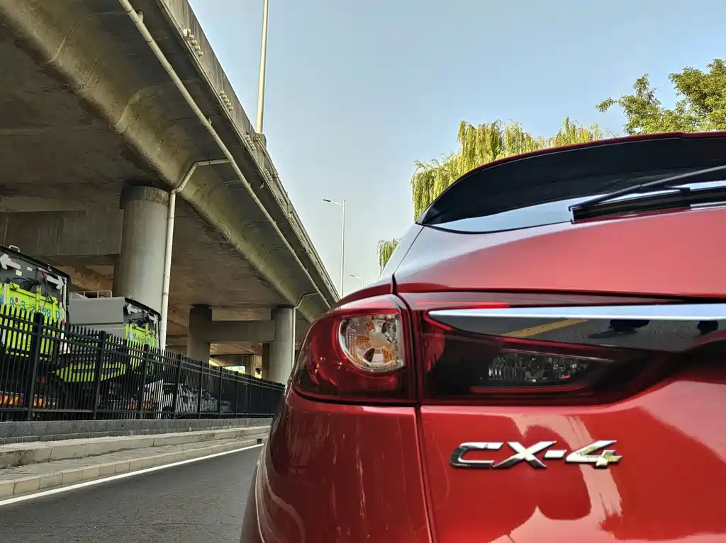 Mazda CX-4 — миниатюра 14