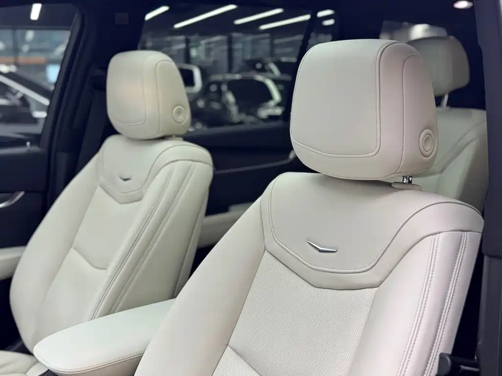 Cadillac XT6 — миниатюра 8