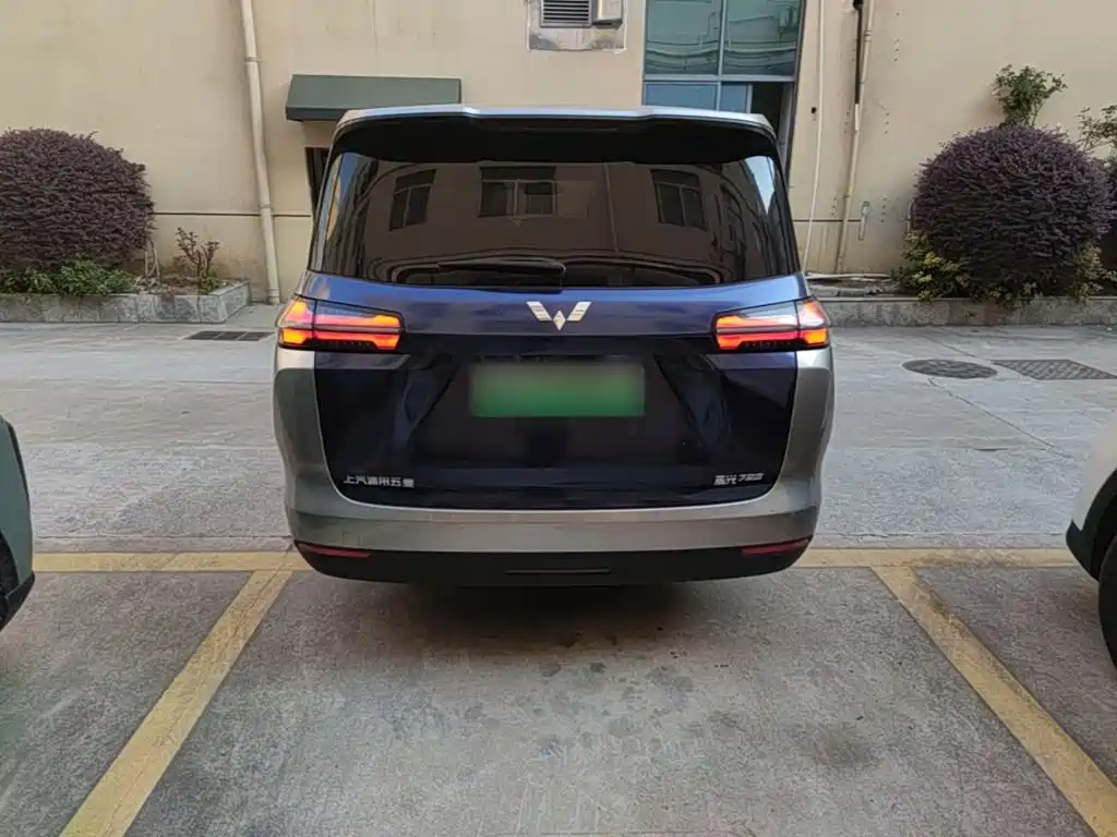 Wuling Xingguang 730 New Energy — миниатюра 6