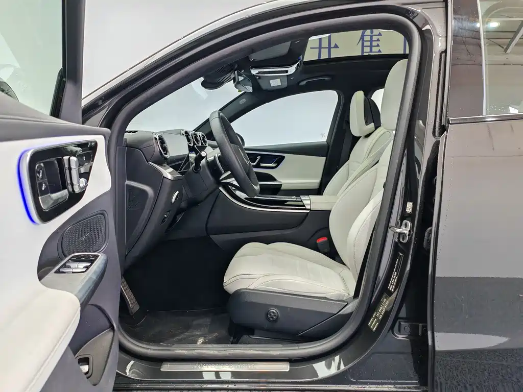 Mercedes-Benz GLC Coupe — миниатюра 11