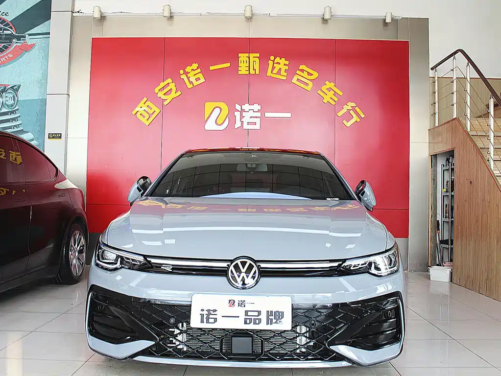 Volkswagen Golf — миниатюра 2