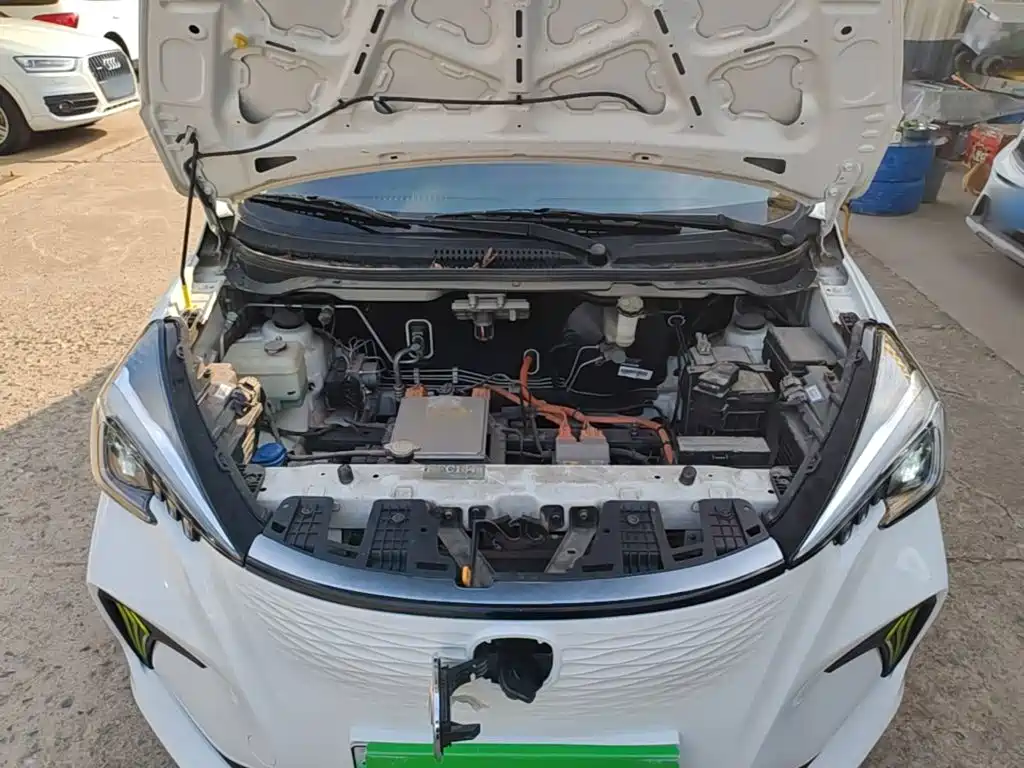 Changan Benben E-Star — миниатюра 20