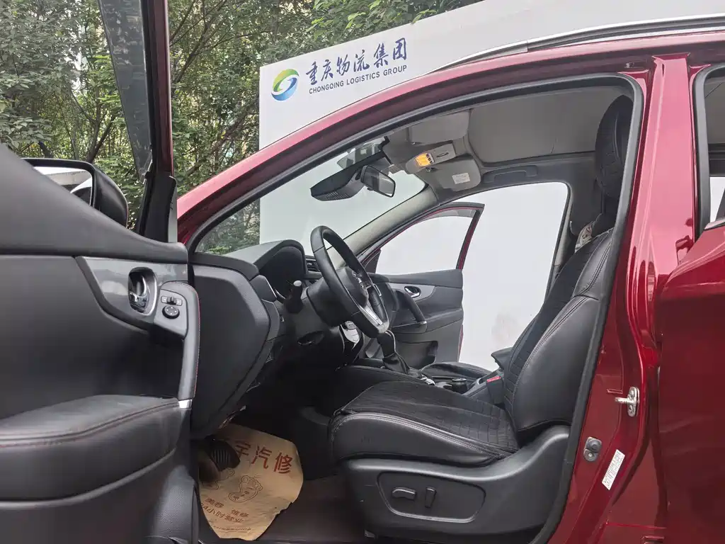 Nissan Qashqai — миниатюра 7