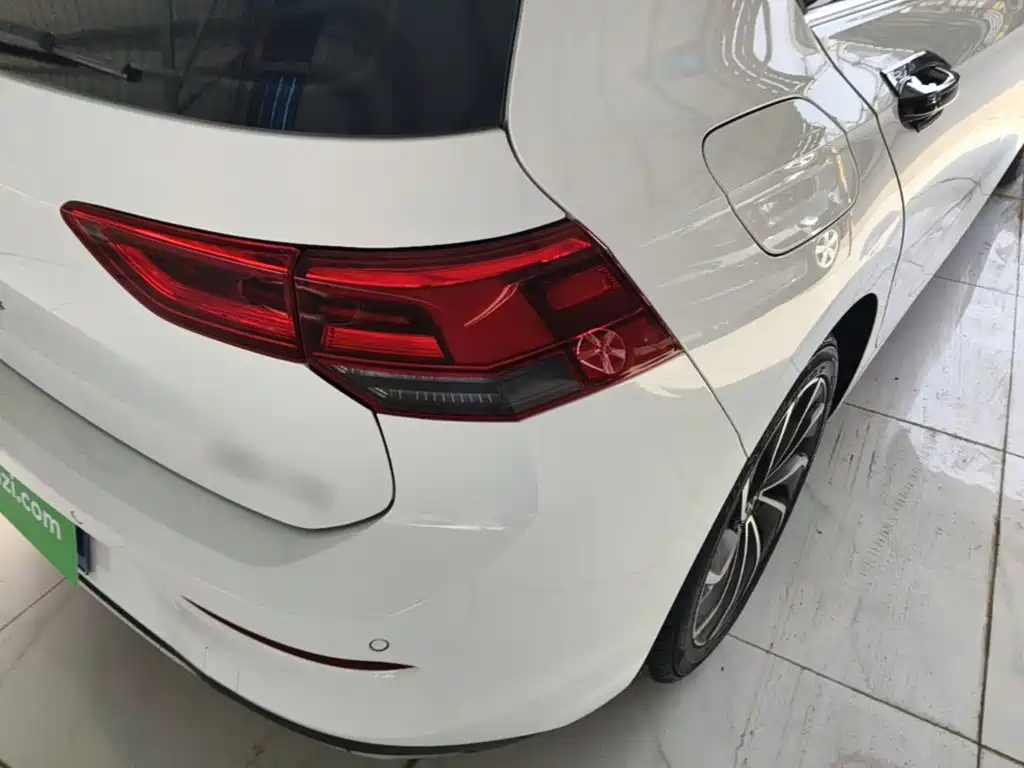 Volkswagen Golf — миниатюра 8