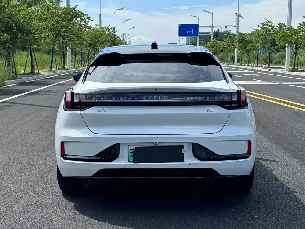 Zeekr 001 2023 WE 100kWh