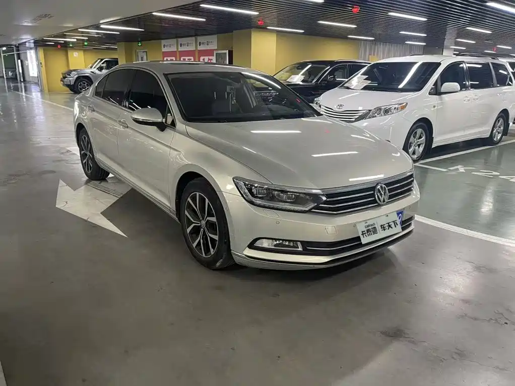 Volkswagen Magotan