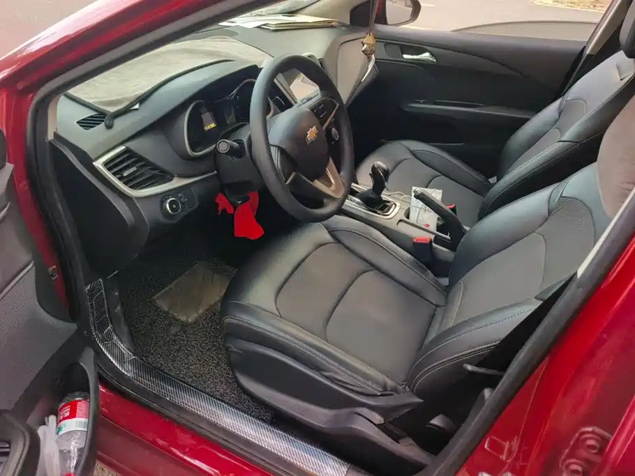 Chevrolet Cavalier — миниатюра 9