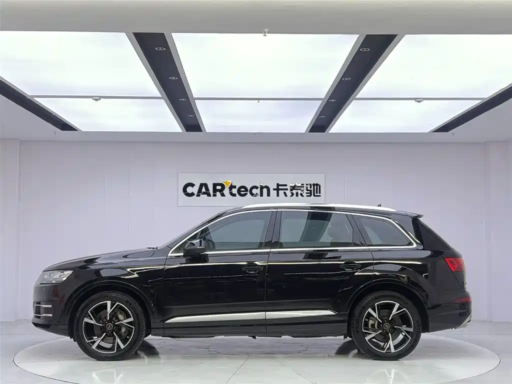 Audi Q7 2018 45 TFSI