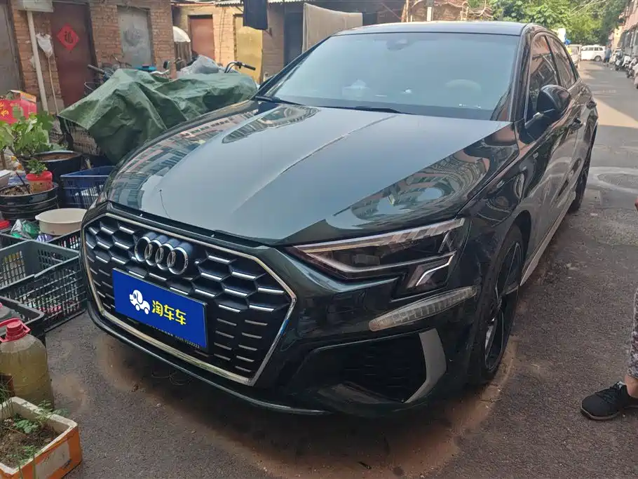 Купить Audi A3