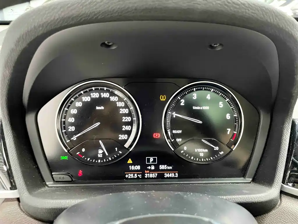 BMW X1 — миниатюра 10