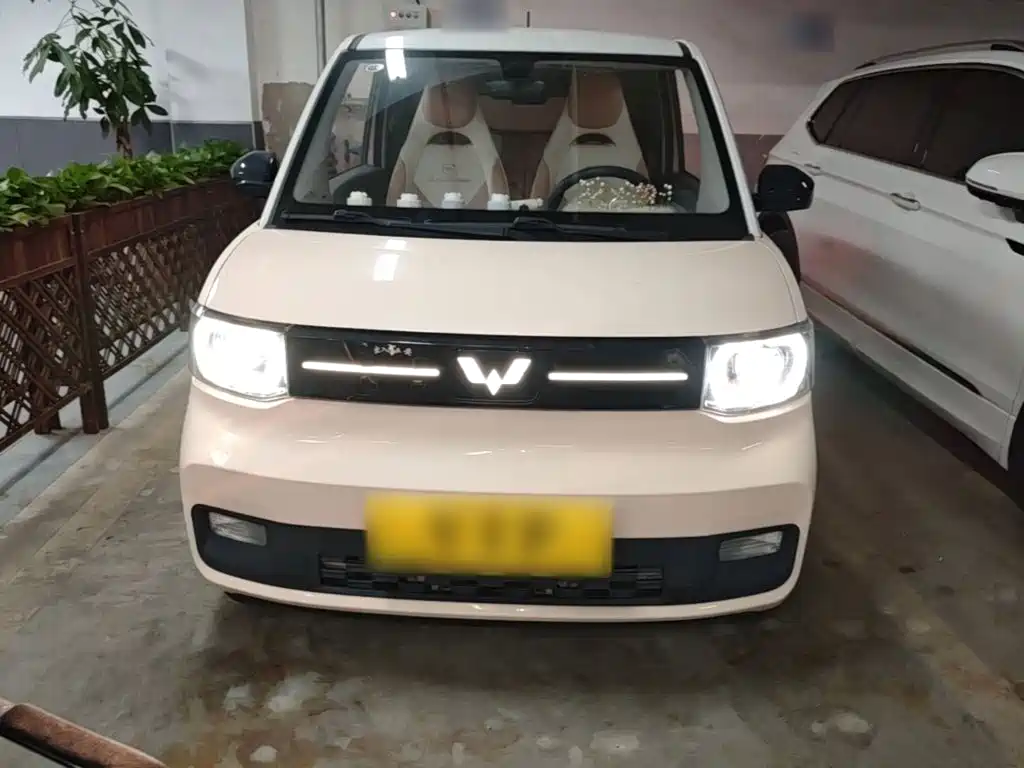 Wuling MINIEV — миниатюра 3