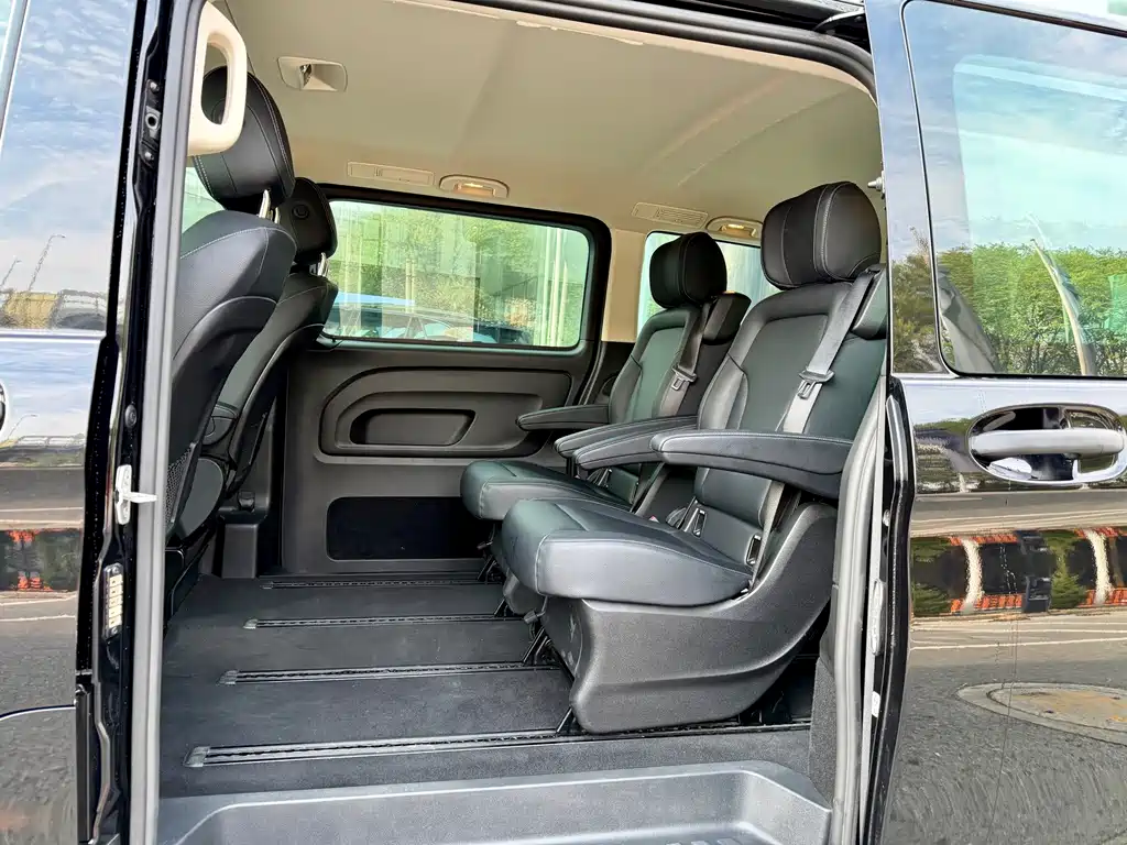 Mercedes-Benz Vito — миниатюра 4