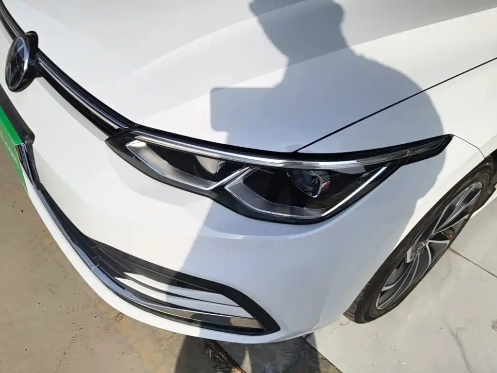 Volkswagen Golf — миниатюра 24