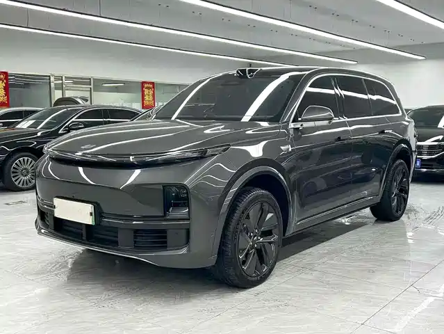 IDEAL CAR IDEAL L9 2025