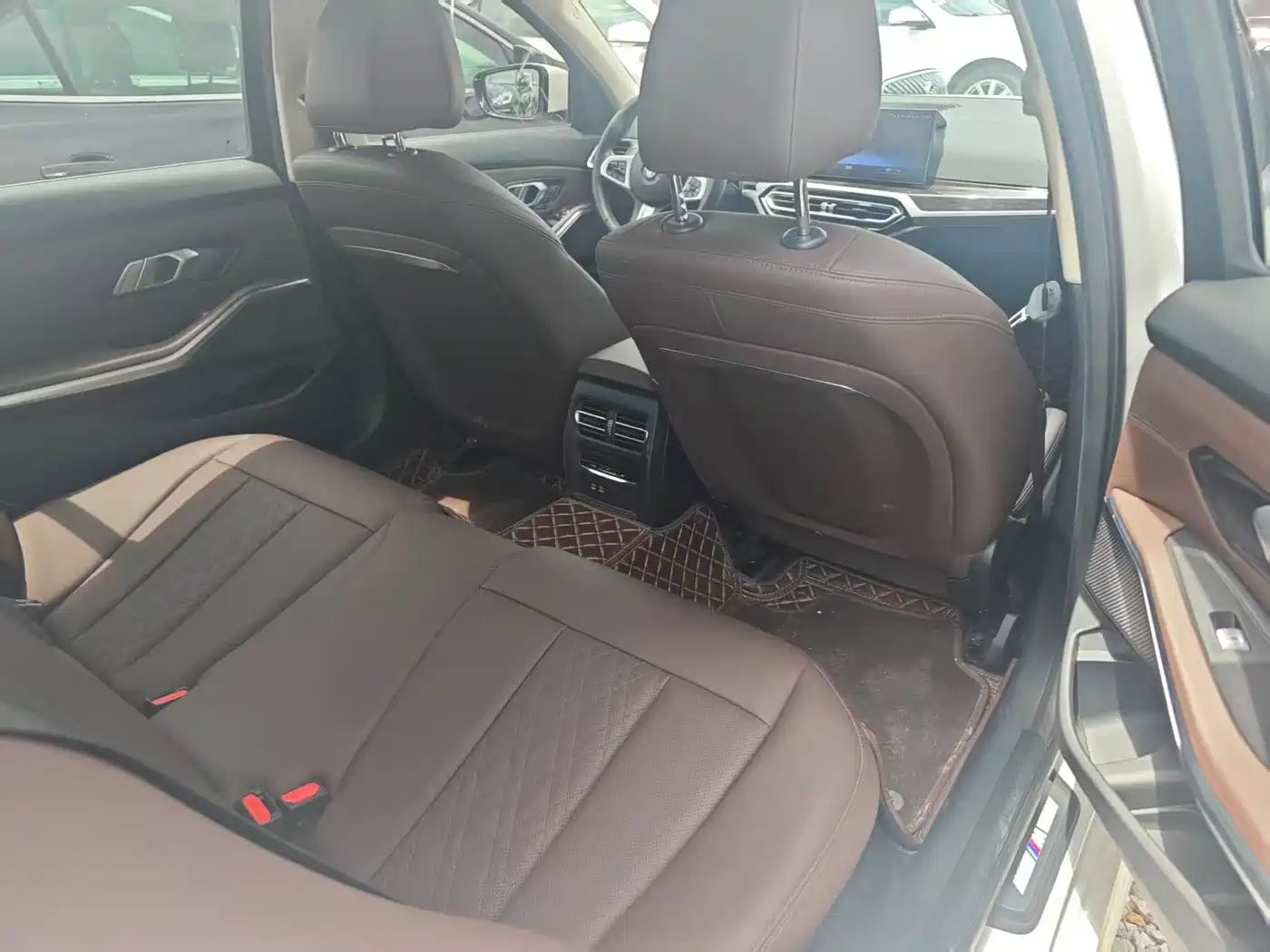 BMW 3 series 2022 Белый из Китая, фото 5