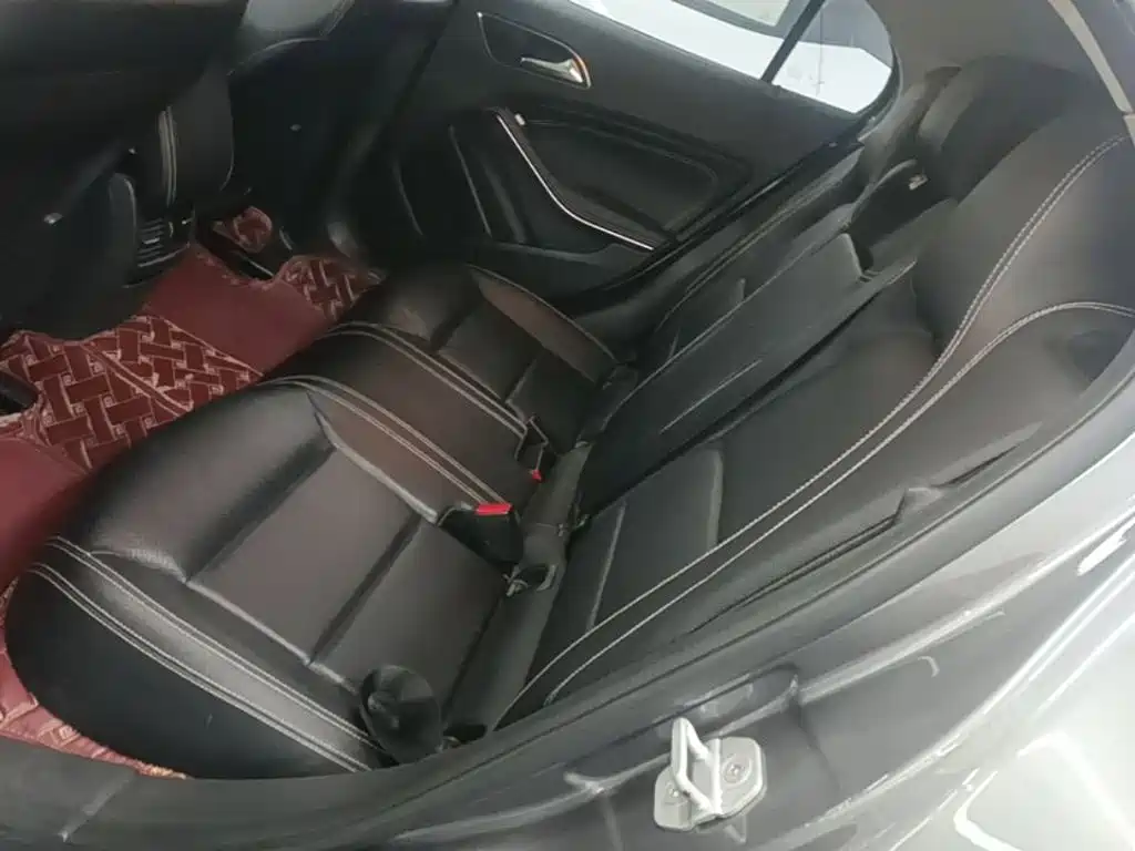 Mercedes-Benz GLA — миниатюра 17