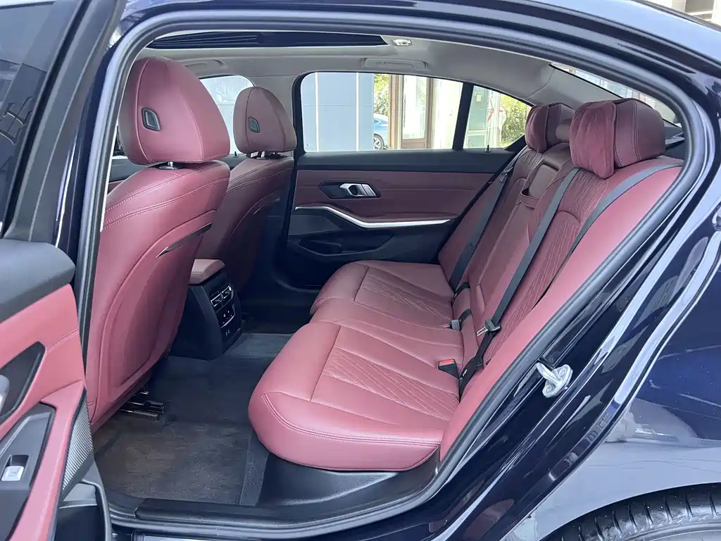 BMW 3 Series — миниатюра 14