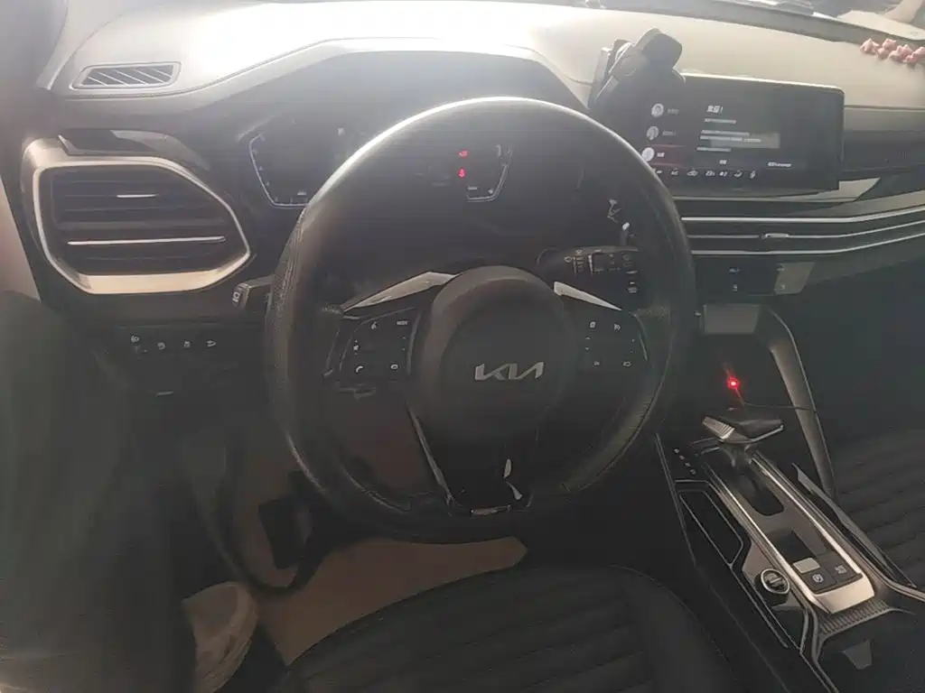 Kia Sportage — миниатюра 11