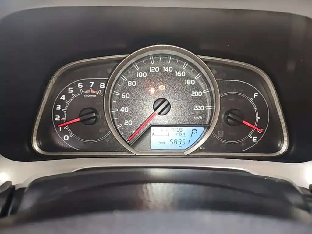 Toyota RAV4 — миниатюра 12