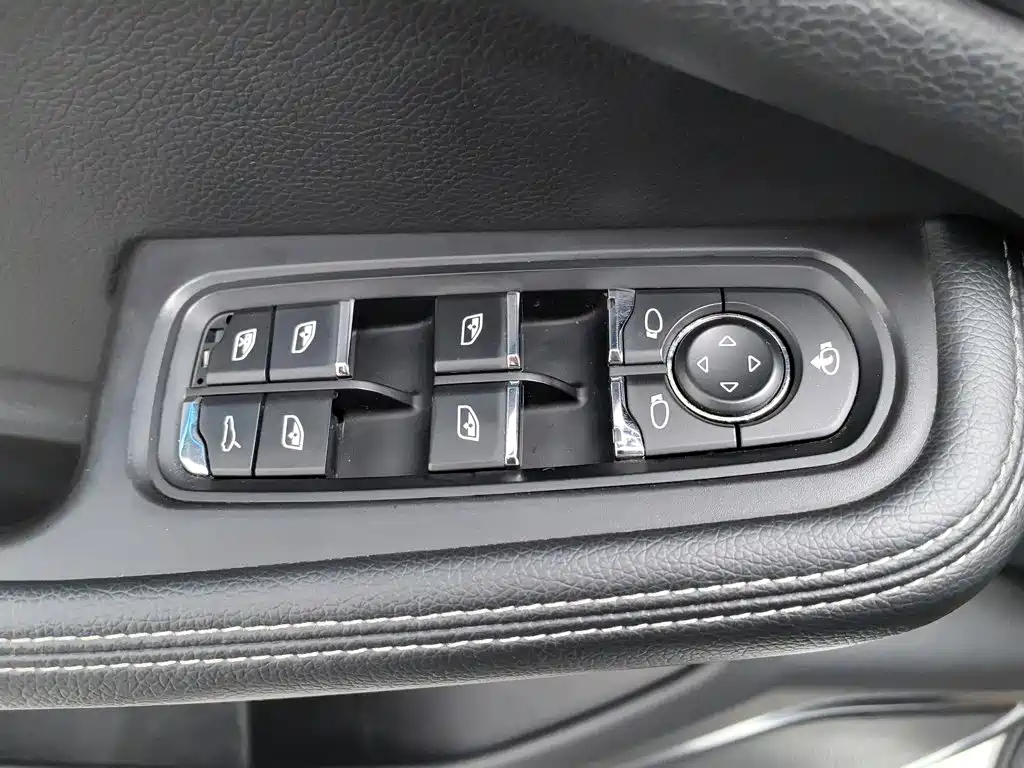 Zotye Zotye SR9 — миниатюра 9
