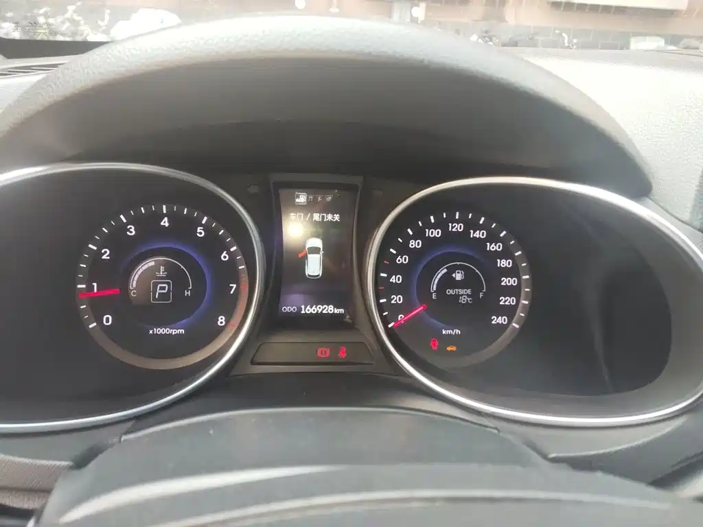 Hyundai Santa Fe — миниатюра 12