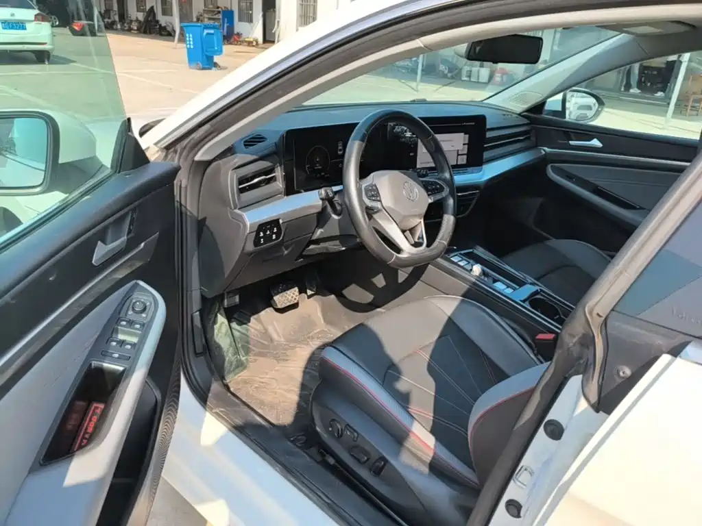 Volkswagen Lamando — миниатюра 16