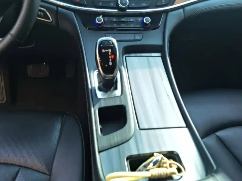Buick LaCrosse — миниатюра 14