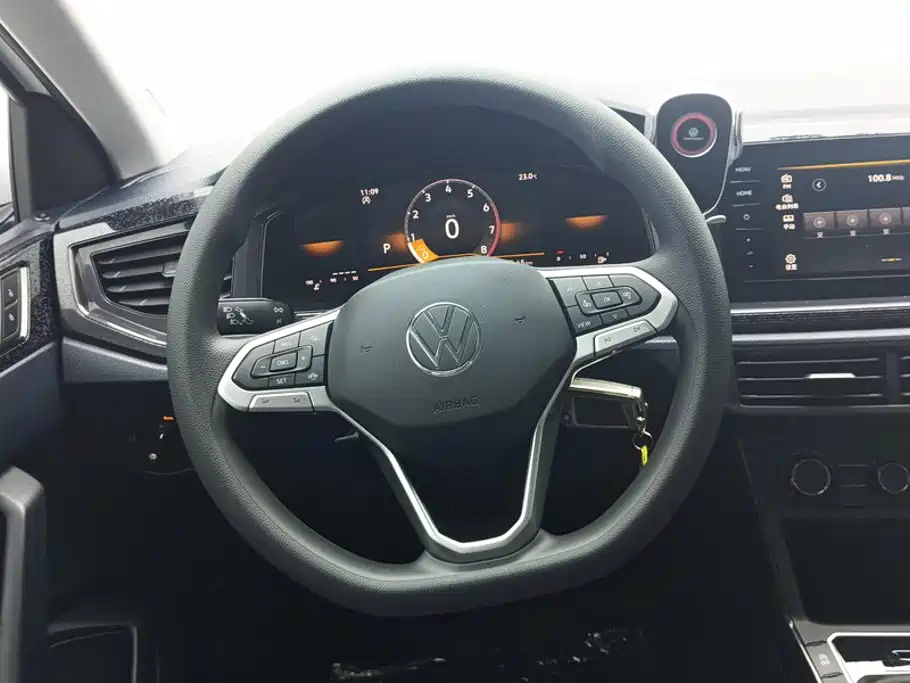 Volkswagen Lavida — миниатюра 15