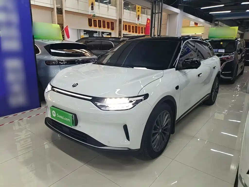 Leapmotor Leapmotor C11 — миниатюра 2