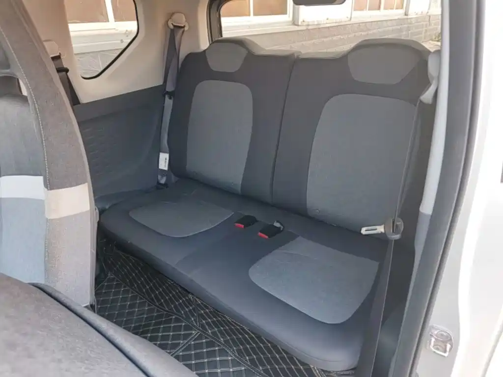 Wuling MINIEV — миниатюра 17