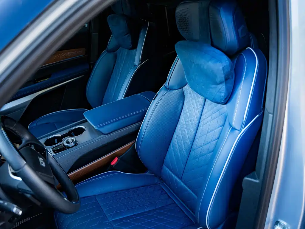 Cadillac VISTIQ — миниатюра 7