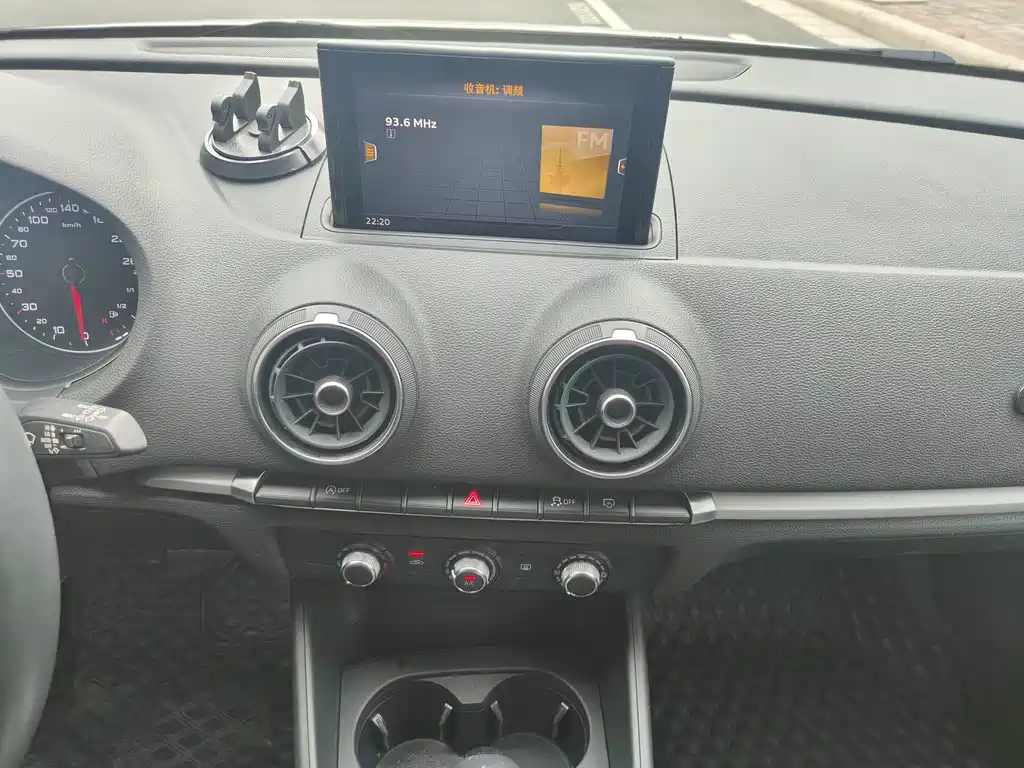 Audi A3 — миниатюра 11