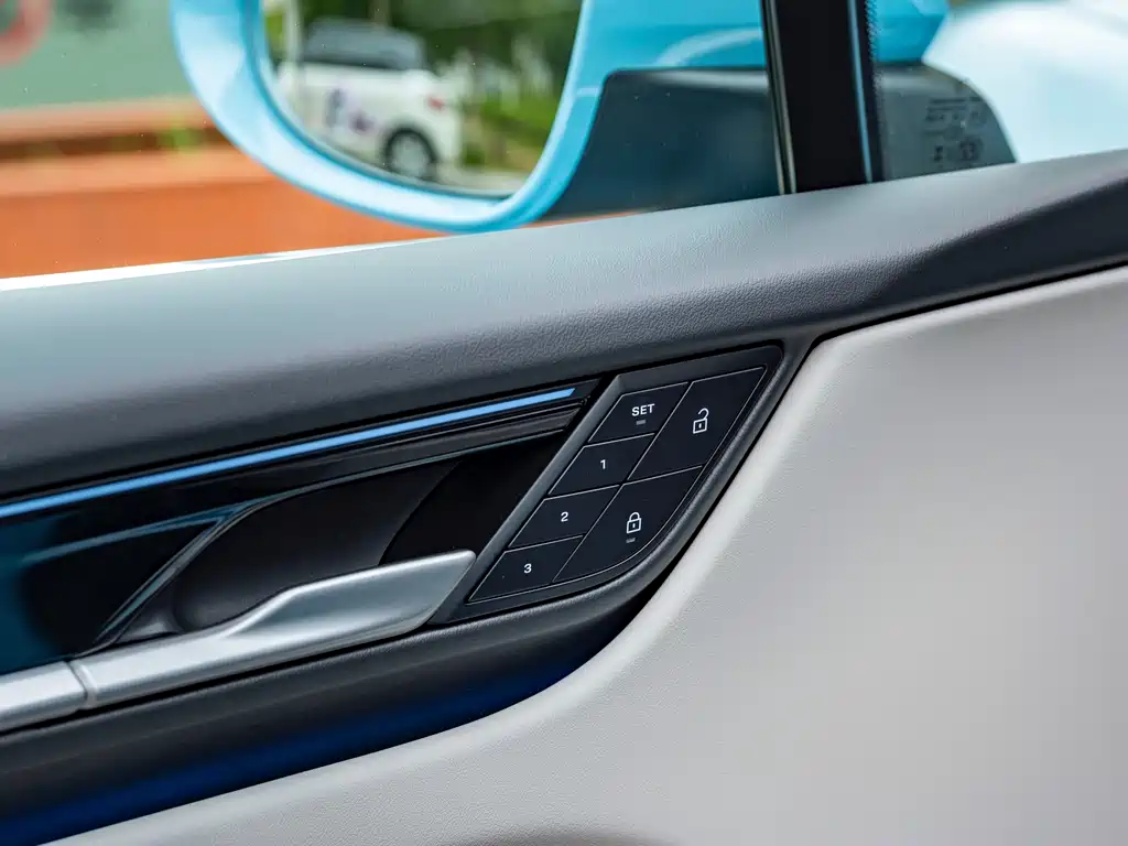 PORSCHE MACAN NEW ENERGY