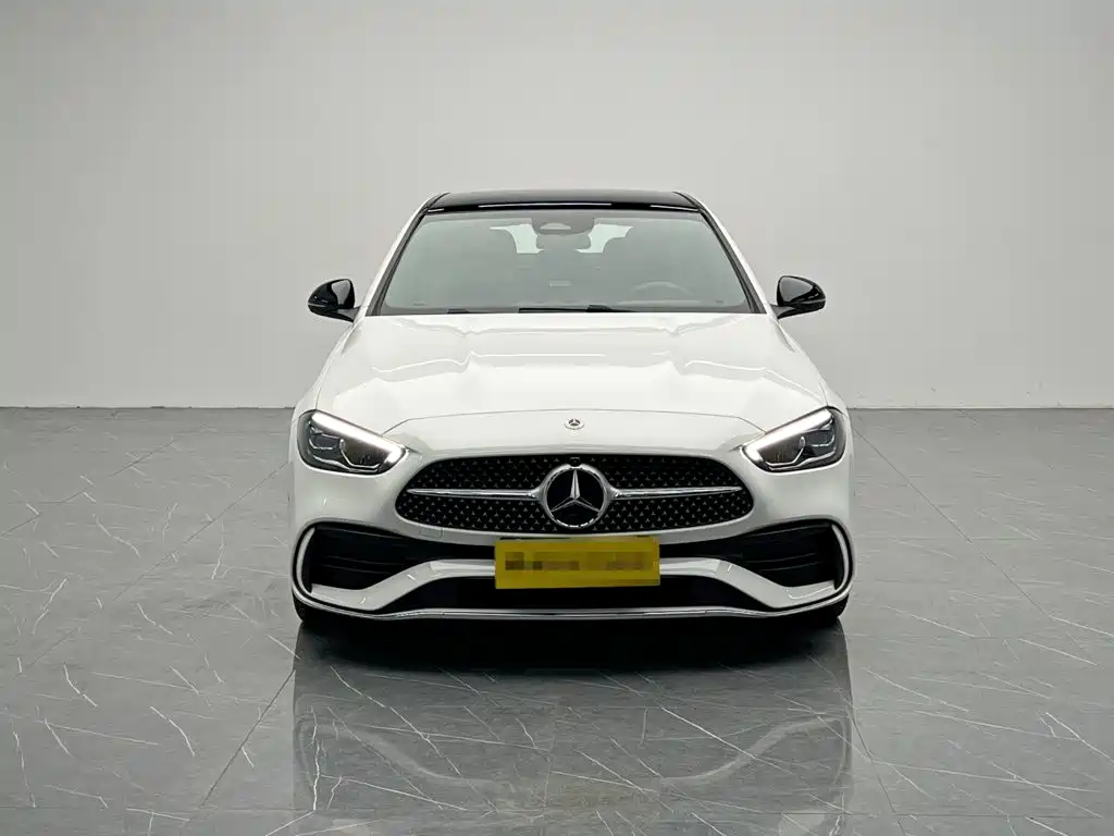 Mercedes-Benz C-Class — миниатюра 2