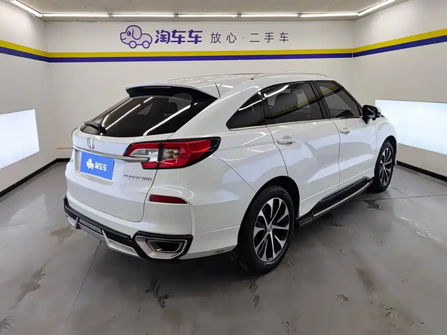 Honda Avancier 2017 240TURBO Luxury