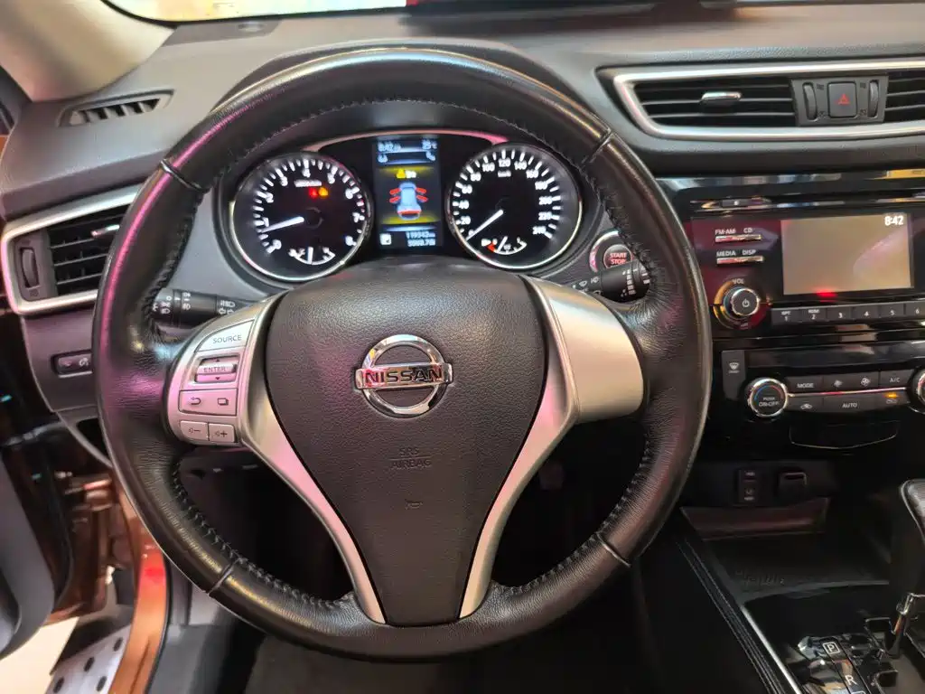 Nissan X-Trail — миниатюра 13