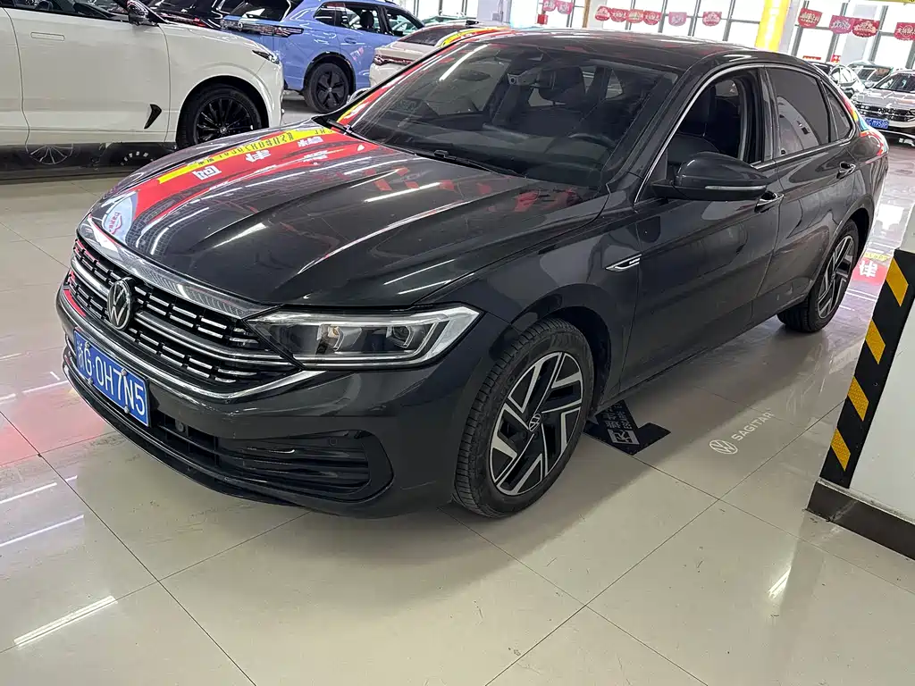Volkswagen Sagitar 2023